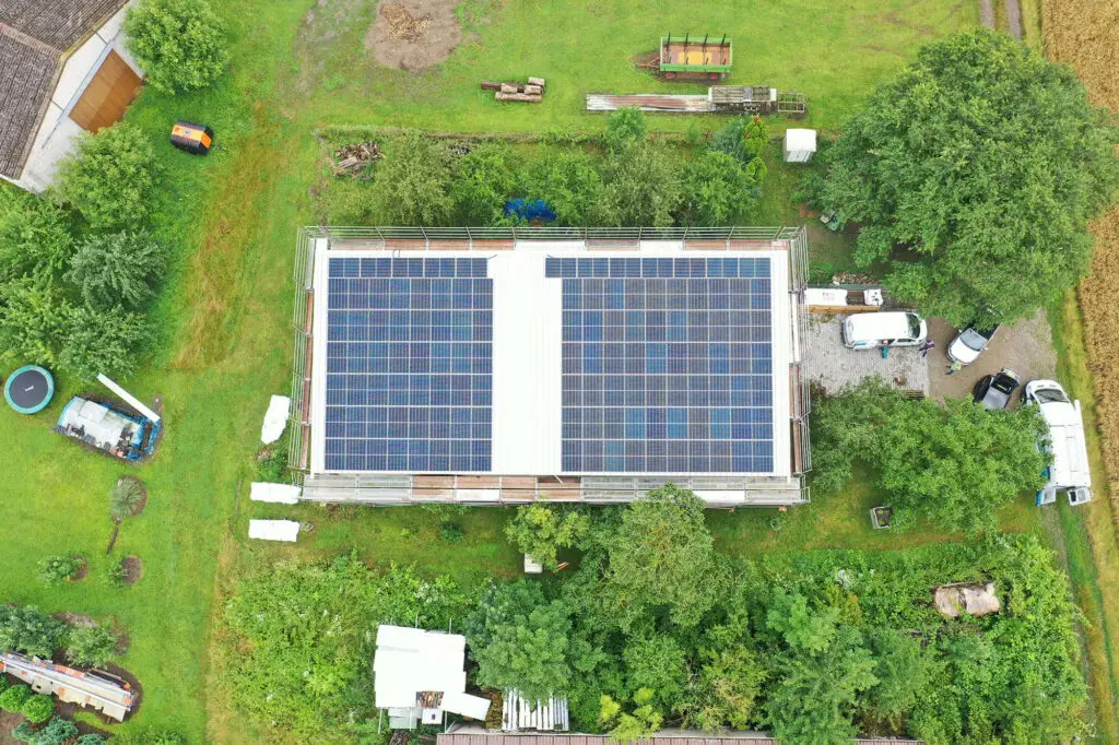 Solaranlage auf Halle